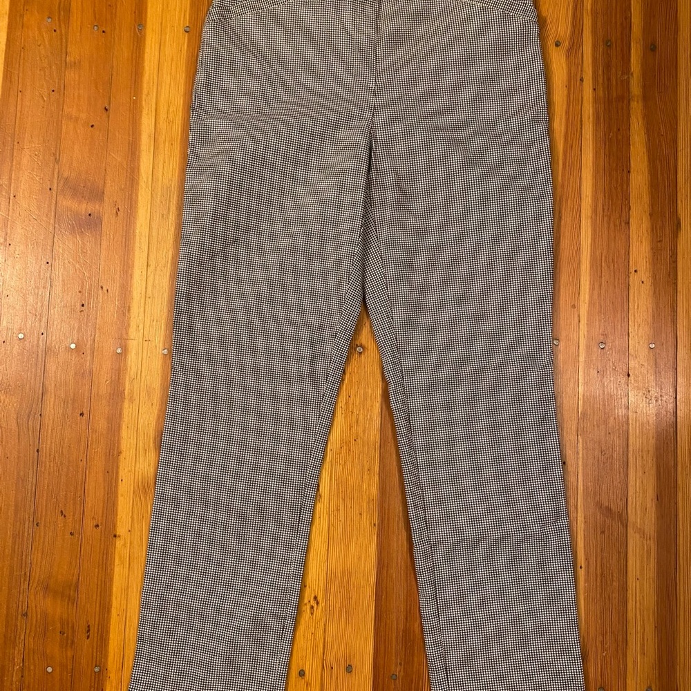 Hilary Radley Women’s Black and White Pull On Dress Pants